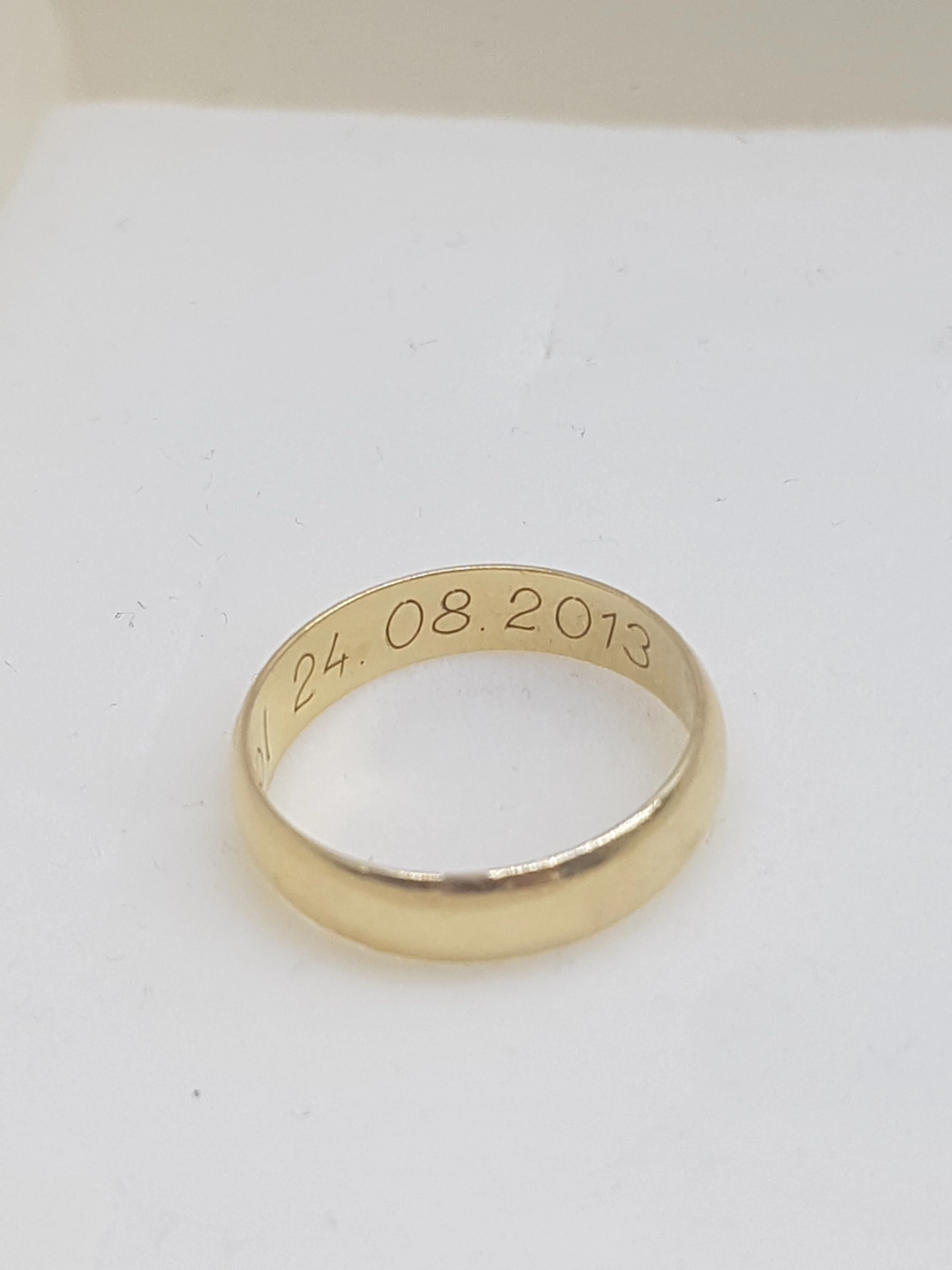 zlota-obraczka-z-grawerem-p585-r15-rodzaj-2205-2