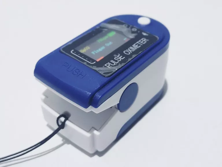 pulsoksymetr-pulse-oximeter-lyg-88-model-lk88