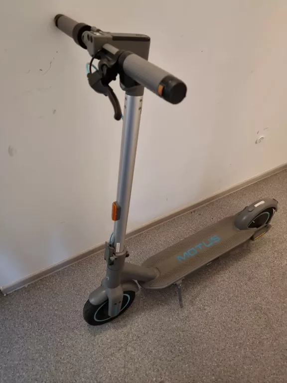 hulajnoga-elektryczna-motus-10-2023-ean-gtin-5901821997270