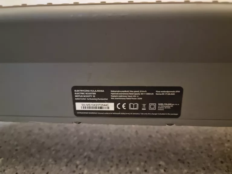 hulajnoga-elektryczna-motus-10-2023-moc-silnika-35000