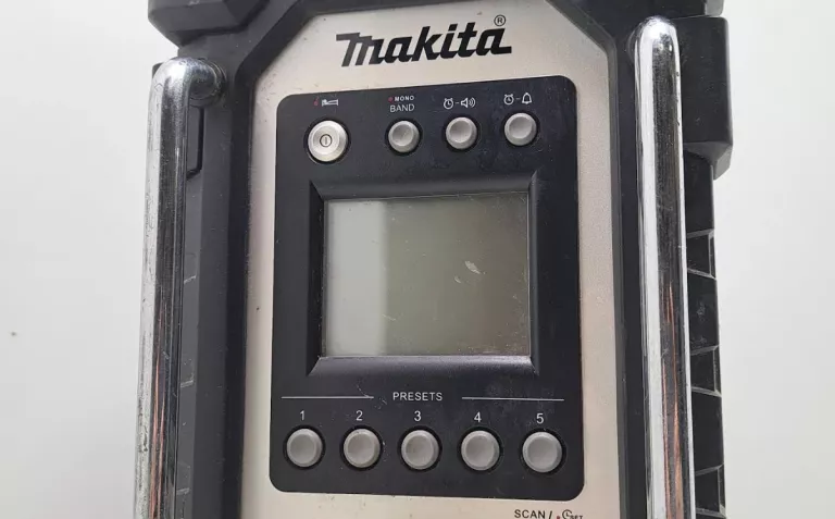 RADIO BUDOWLANE MAKITA DMR107