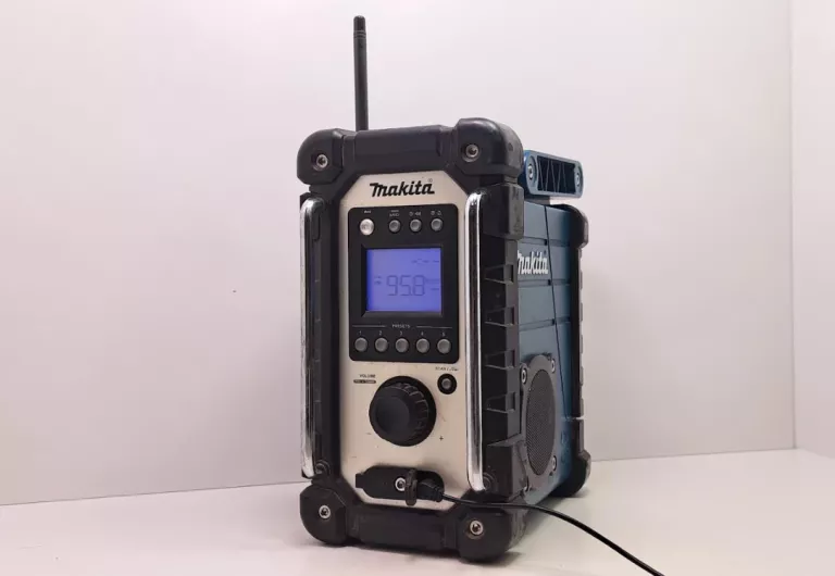 RADIO BUDOWLANE MAKITA DMR107