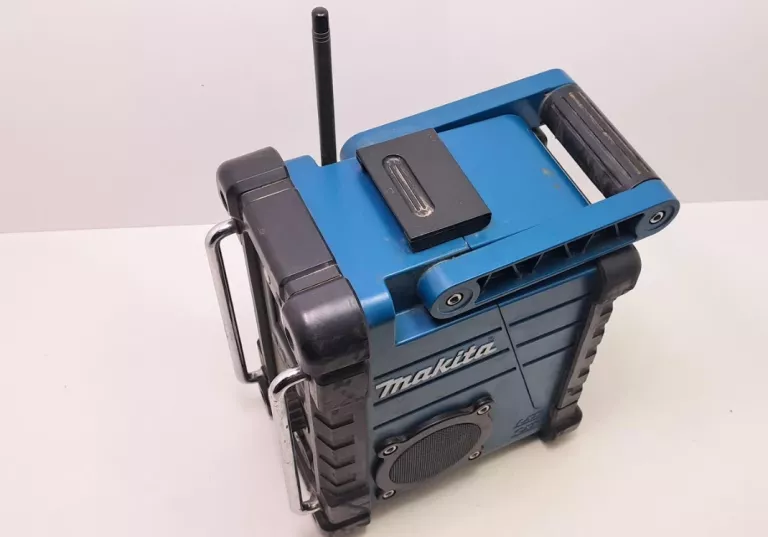 RADIO BUDOWLANE MAKITA DMR107