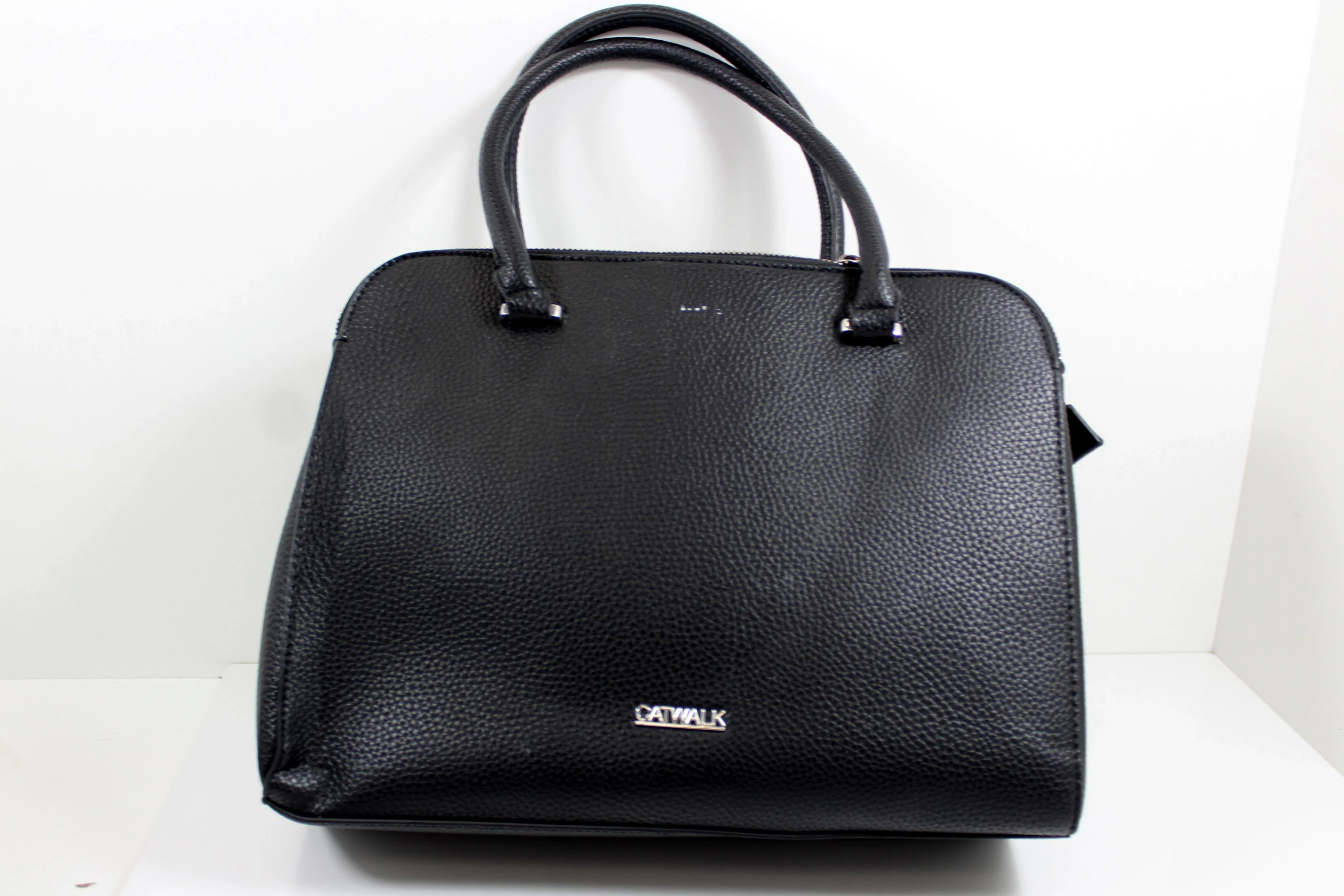 torebka-damska-czarna-catwalk-marszalkowska-60-warszawa