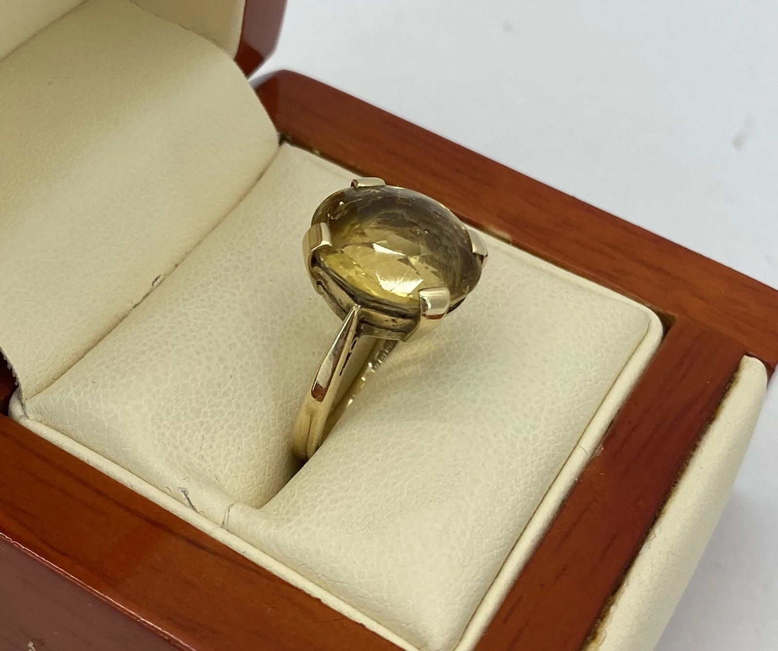 zloty-375-pierscionek-413g-r11-rodzaj-2205-32