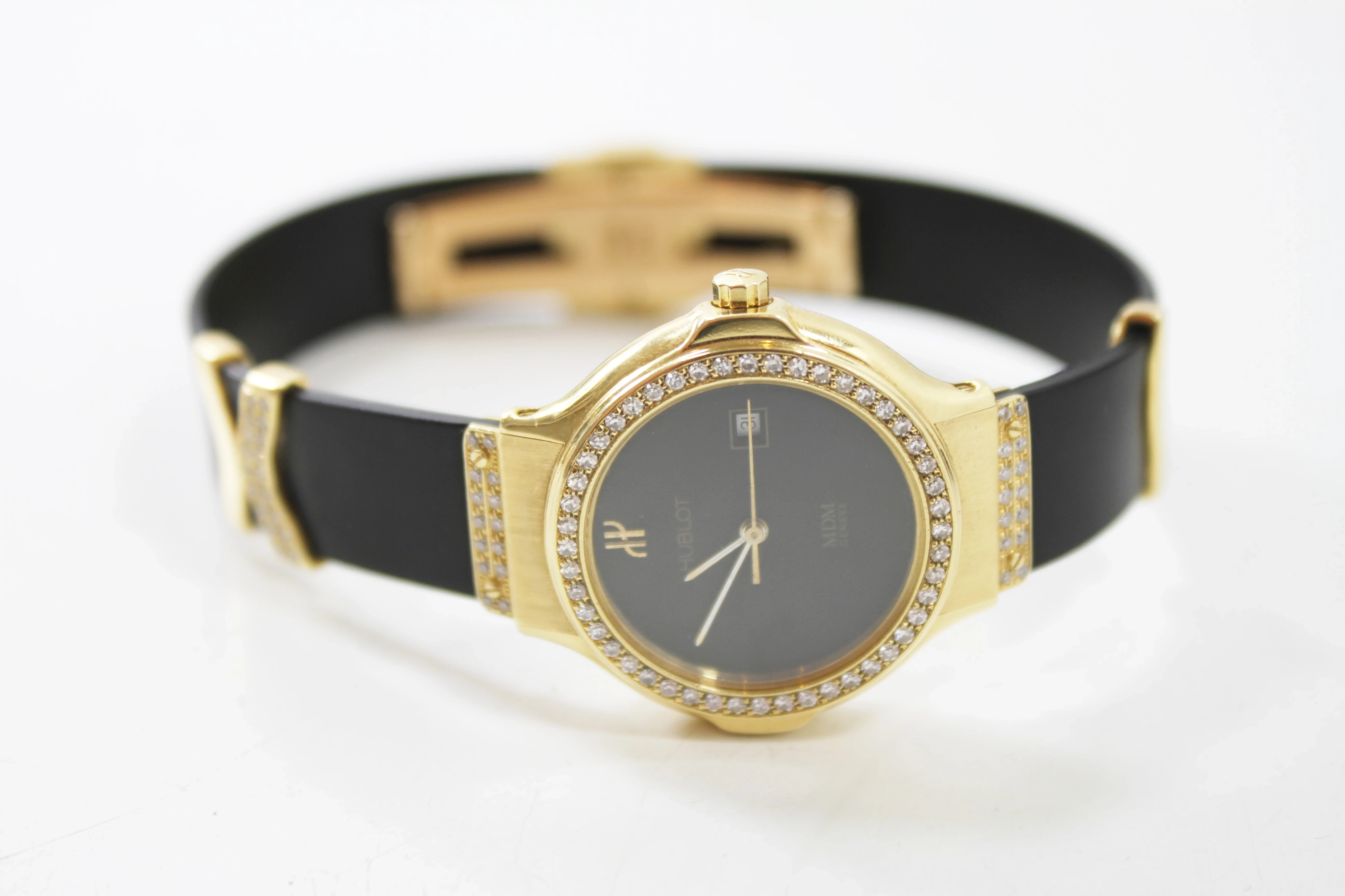 zegarek-damski-hublot-mdm-zloto-18k-diamenty-certyfikat-material-paska-129219-13