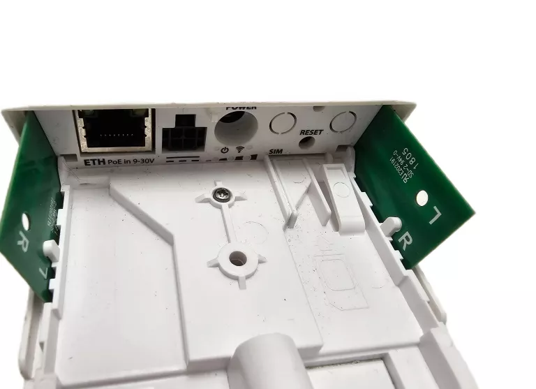 ROUTER ROUTER MIKROTIK WAP R AC