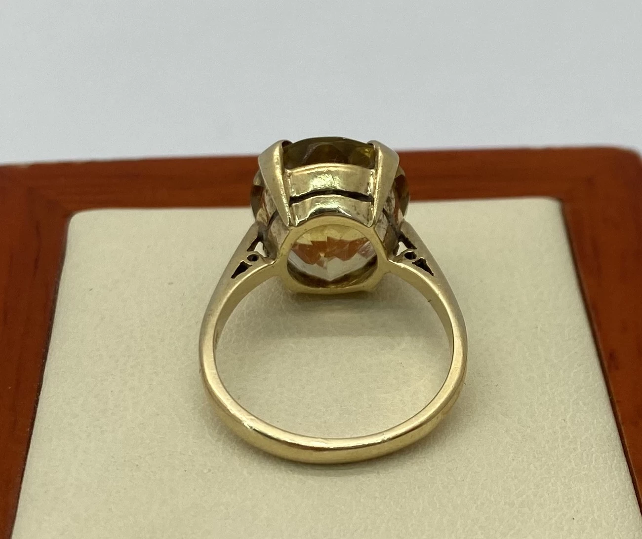 zloty-375-pierscionek-413g-r11-kamien-17088-128