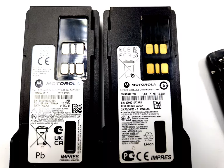 RADIOTELEFON MOTOROLA DP2400E 2X BATERIA