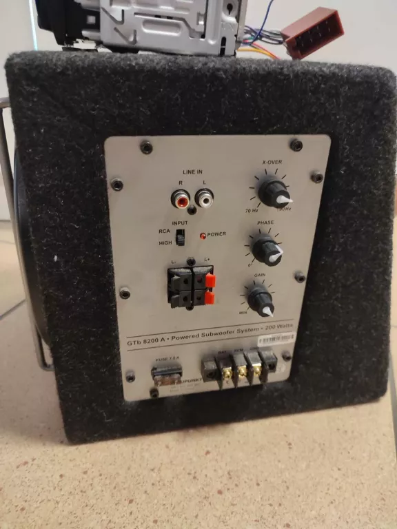 TUBA SAMOCHODOWA BLAUPUNKT GTB 8200 A RADIO SAMOCHODOWE SONY DSX-A410BT
