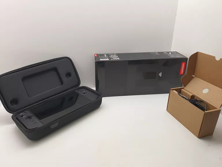 KONSOLA LENOVO LEGION GO AMD RYZEN Z1 EXTREME FHD IPS WIN11