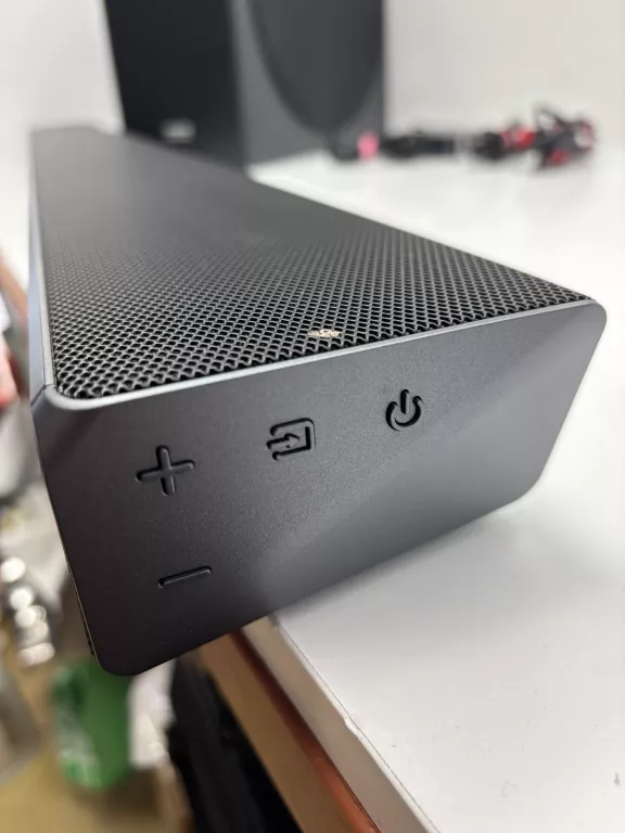 SOUNDBAR 2.1 SAMSUNG HARMAN/ KARDON HW-Q70R
