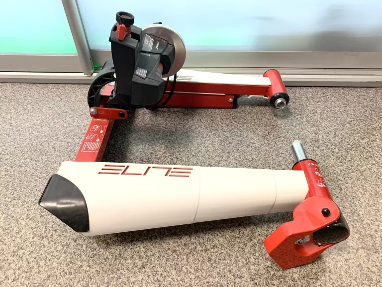 TRENAŻER ROWEROWY ELITE NOVO FORCE 8