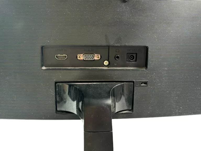MONITOR SAMSUNG LC24F390FHU !