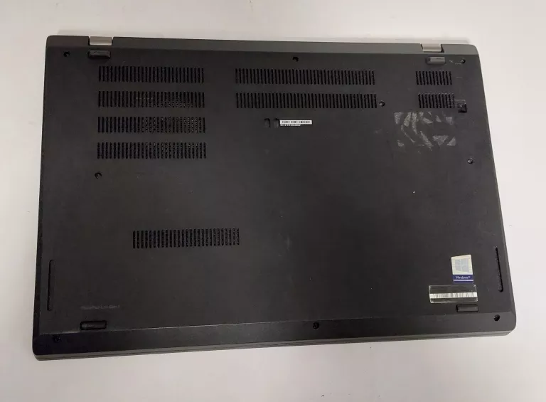 LAPTOP LENOVO THINKPAD L15 1GEN RYZEN 7 PRO / 1TB / 12GB / W11PRO