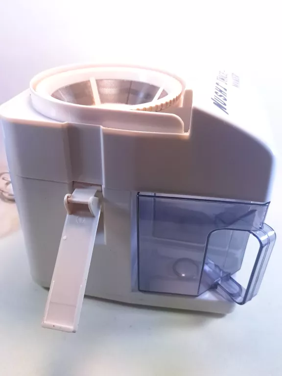 SOKOWIRÓWKA NUSHI JUICE MAKER