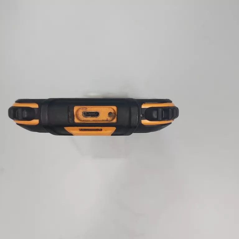 SMARTPHONE DOOGEE IP68 SOLIDNY TWARDZIEL