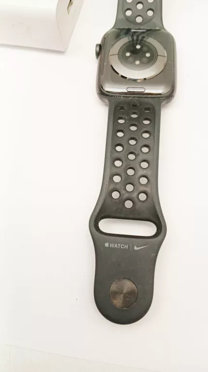 ZEGAREK APPLE WATCH SERIA 6 NIKE| 44MM | GPS | KOLORY I BLOKADA ICLOUD