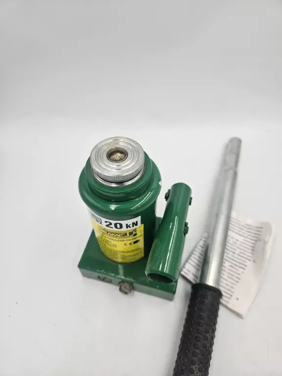 DŹWIGNIK HYDRAULICZNY TELESKOPOWY 2T W-2200 SKAMET
