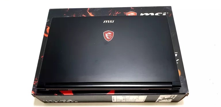LAPTOP MSI GL62MVR 7RFX INTEL CORE I7-7700HQ 16/256GB SSD+1TB HDD GTX1060