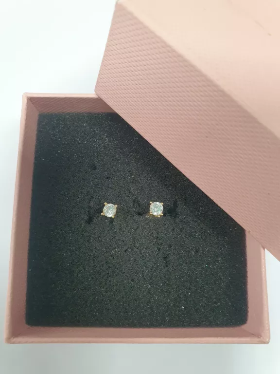 ZŁOTE KOLCZYKI 0,85G 585