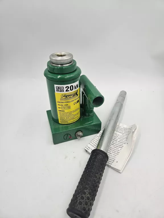 DŹWIGNIK HYDRAULICZNY TELESKOPOWY 2T W-2200 SKAMET
