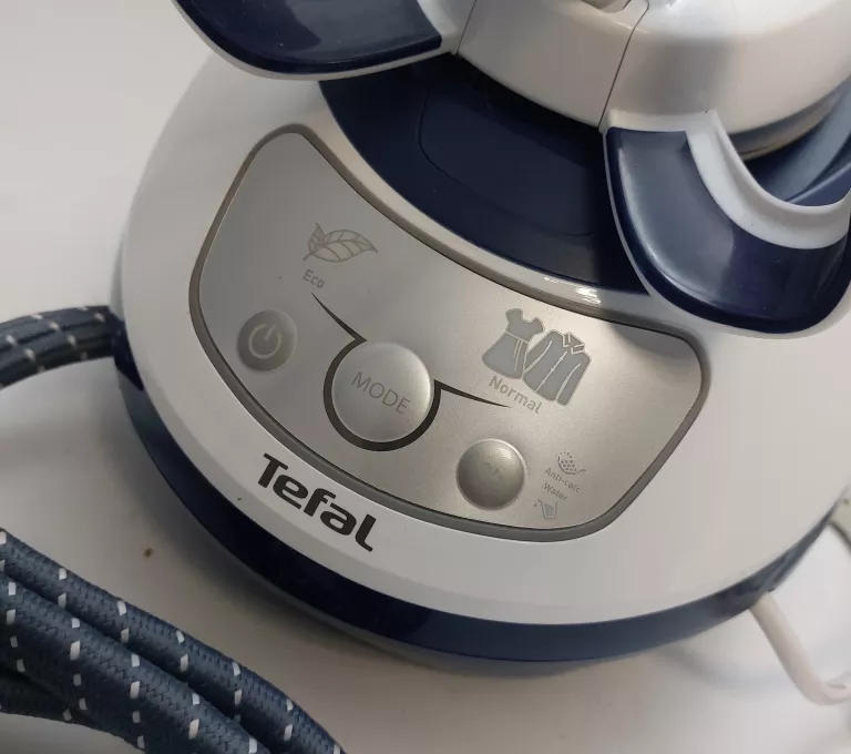 ŻELAZKO GENERATOR PARY TEFAL GV9221E0 2600W