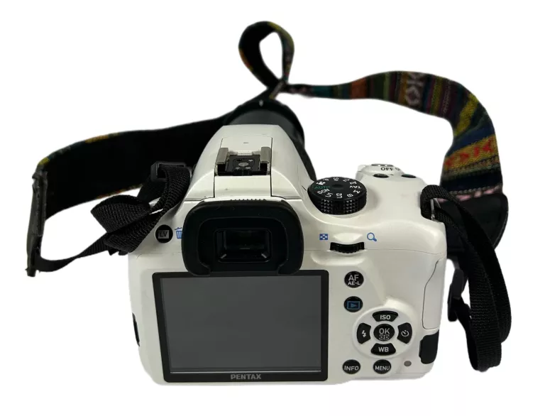 LUSTRZANKA PENTAX K-50