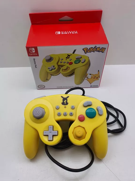 HORI GAMECUBE STYLE PRZEWODOWY BATTLEPAD - PIKACHU, SWITCH