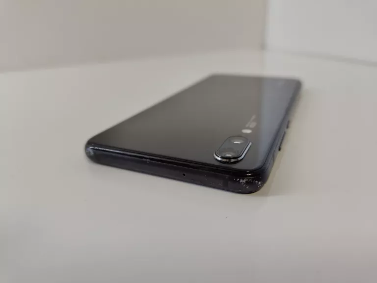 HUAWEI P20 4/128GB EML-L29 OPIS!!