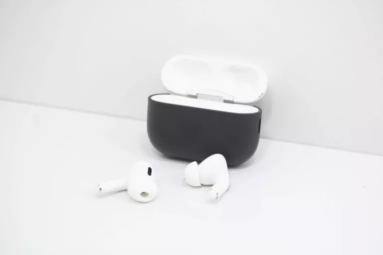 SŁUCHAWKI AIRPODS PRO 2 ZABLOKOWANE ICLOUD