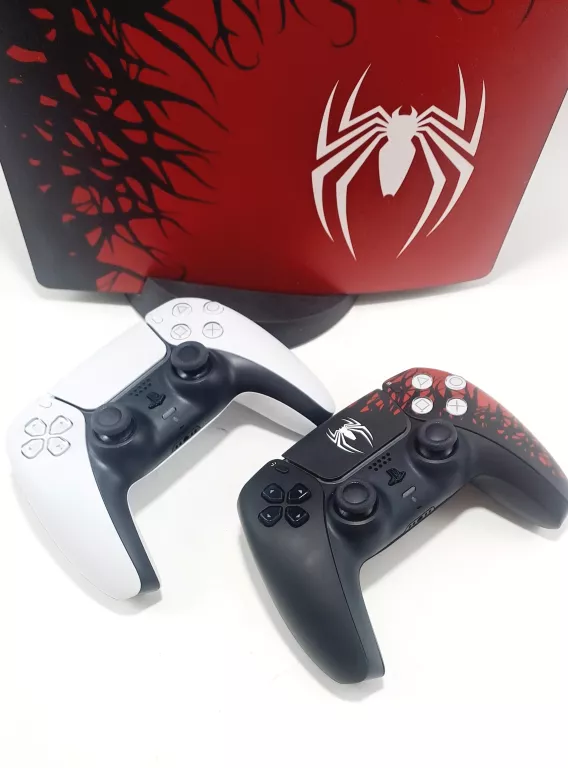 KONSOLA SONY PLAYSTATION 5 MARVEL’S CFI-1216A + 2 PADY + 4 GRY