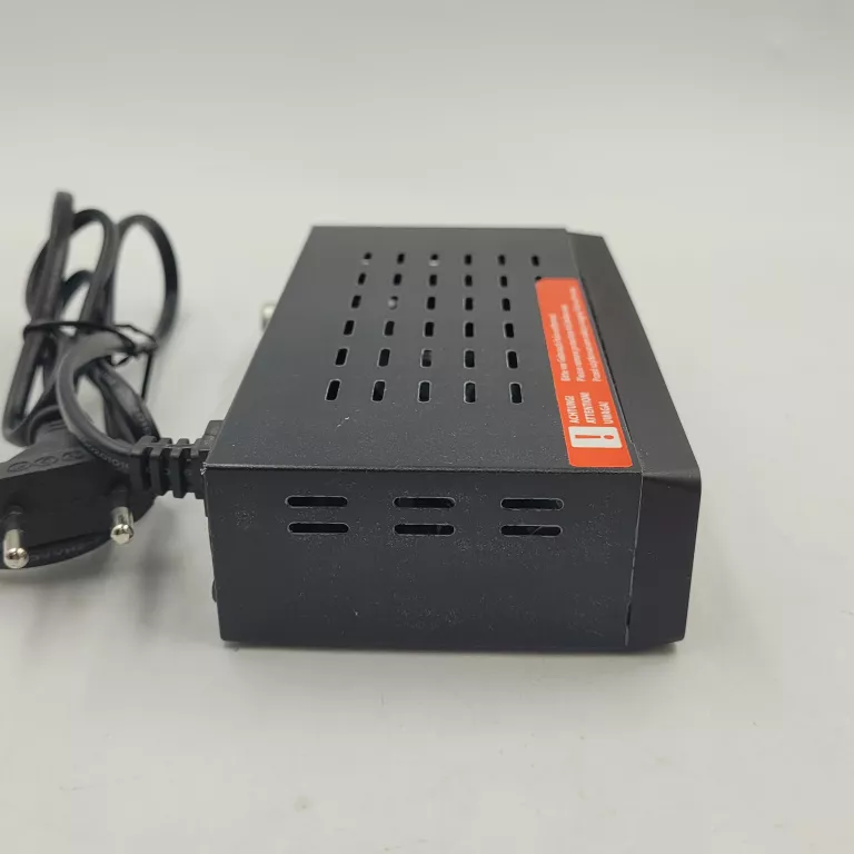 DEKODER DVBT2 DIN TV SMT-01 KOMPLET! POLECAM!