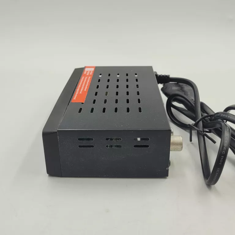 DEKODER DVBT2 DIN TV SMT-01 KOMPLET! POLECAM!