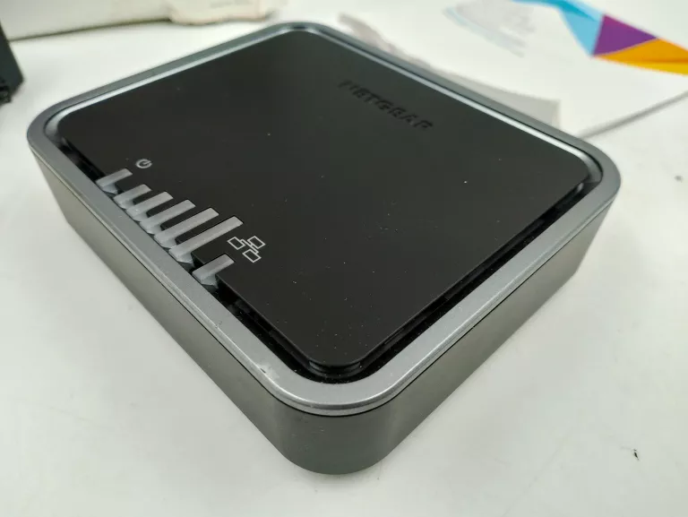 MODEM 4G LTE ROUTER NETGEAR LB2120