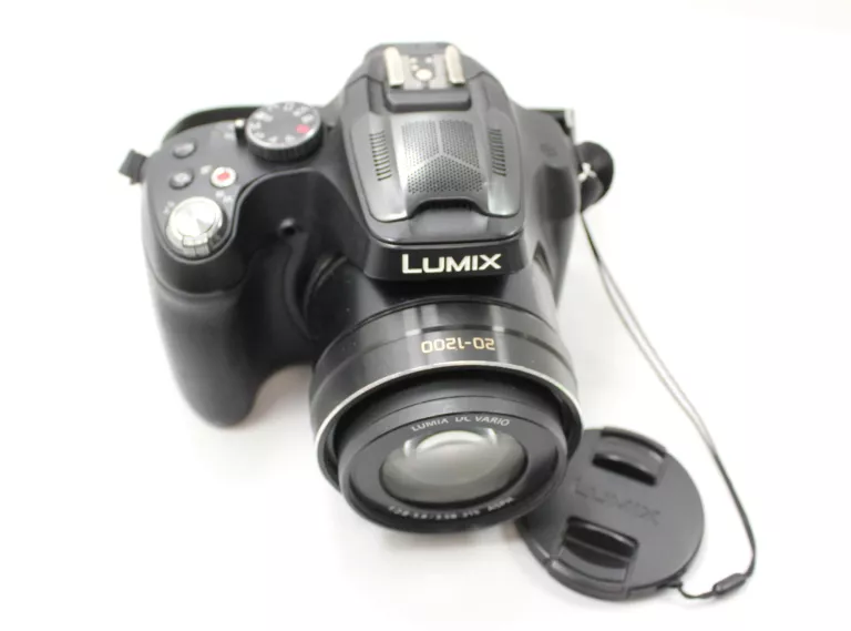 PANASONIC LUMIX DMC-FZ72 CZARNY + ETUI