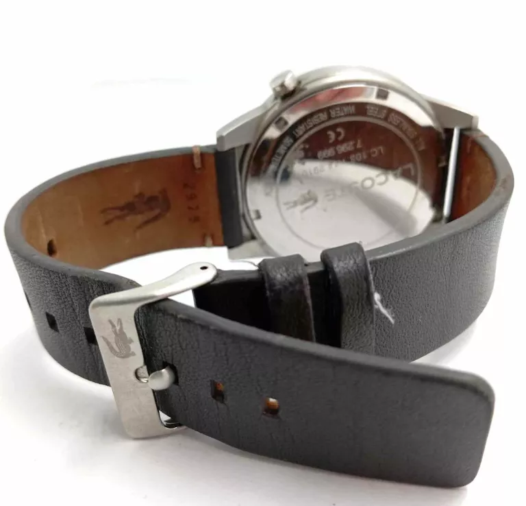 zegarek-lacoste-motion-2010990-ksztalt-koperty-129223-2