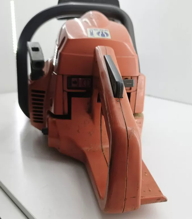 PIŁA SPALINOWA HUSQVARNA 142