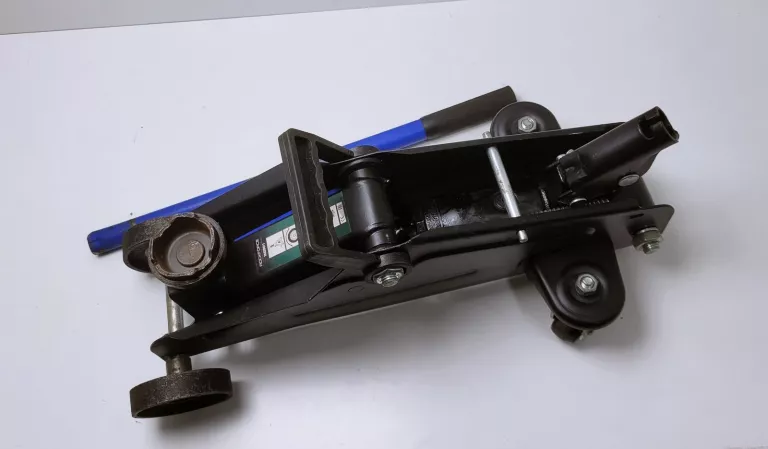 podnosnik-hydrauliczny-rockforce-ta820011-2t-kod-producenta-rf820014