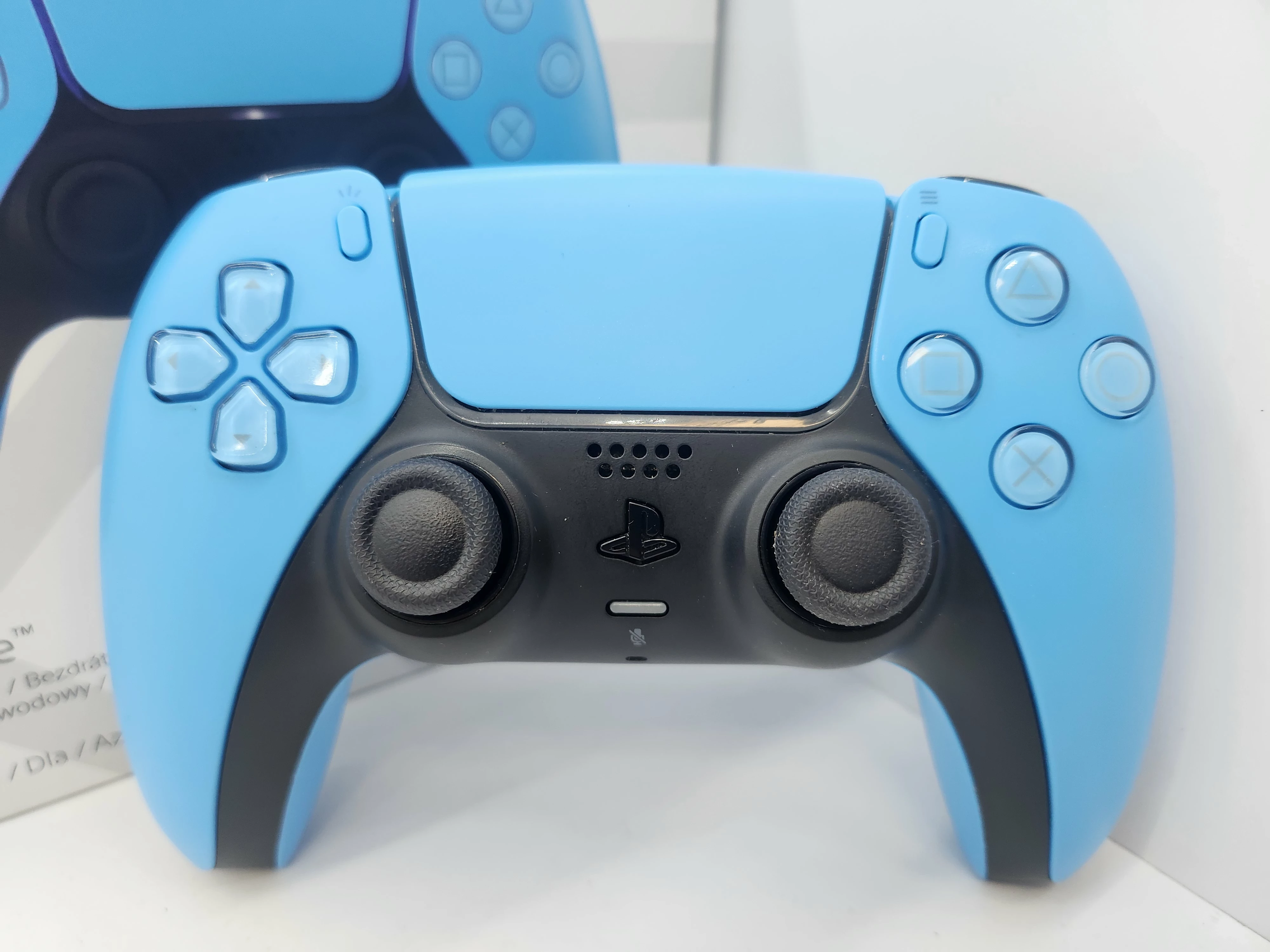pad-kontroler-gamepad-sony-dualsense-ps5-ice-blue-niebieski-ean-gtin-711719576013