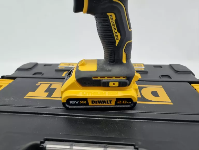 udarowa-wiertarko-wkretarka-dewalt-dcd100y-18v-2x-aku-zasilanie-209202-1769478