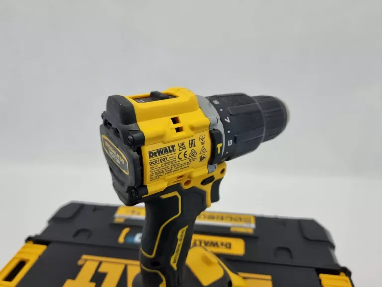 udarowa-wiertarko-wkretarka-dewalt-dcd100y-18v-2x-aku-twardy-moment-obrotowy-6800
