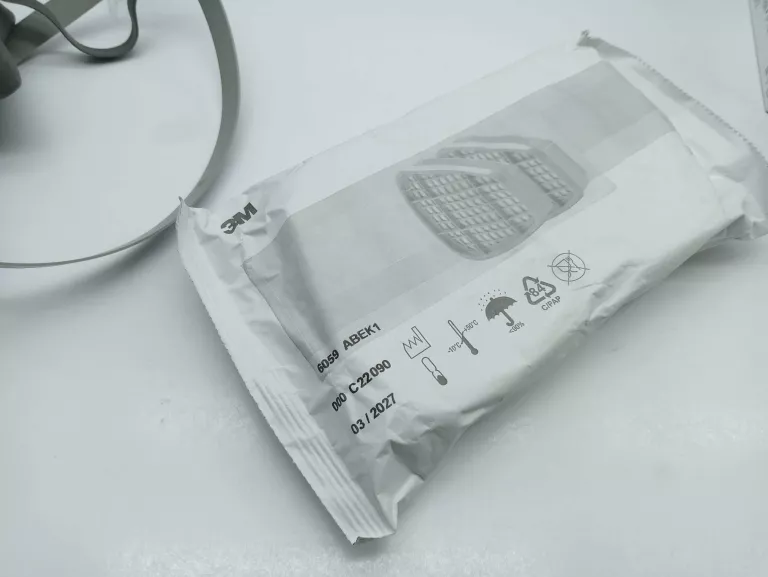 polmaska-lakiernicza-3m-6000-rozm-l-zestaw-filtrow-rodzaj-15602-287637