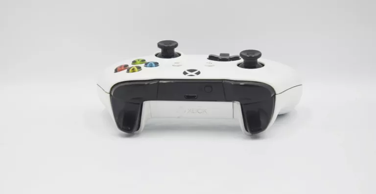 konsola-xbox-one-series-s-bez-napedu-512gb-pad-product-id-bd7f9aef-a780-4f26-95ff-b5d6ba0f84ad