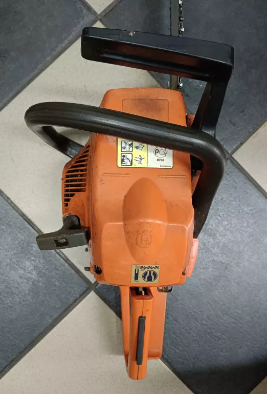 PIŁA SPALINOWA HUSQVARNA 137