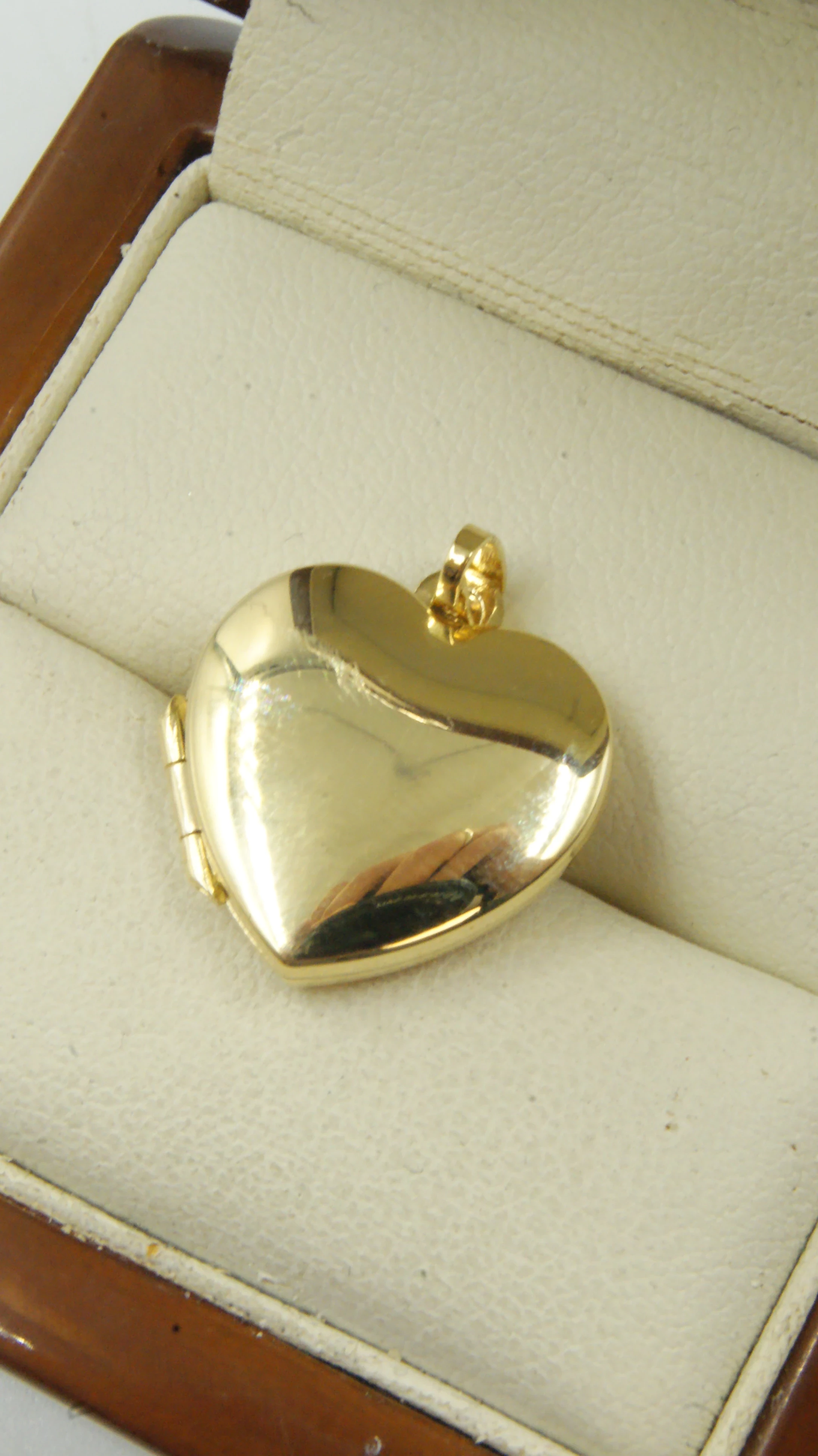 zloty-otwierany-wisiorek-na-zdjecie-333-193g-serce-kamien-17088-524288