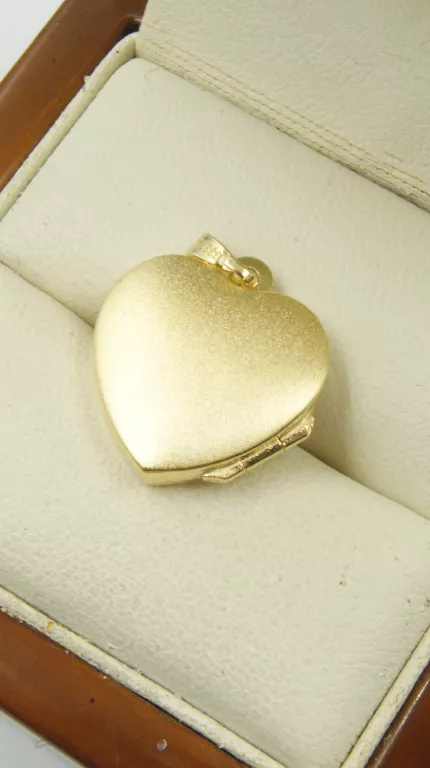 zloty-otwierany-wisiorek-na-zdjecie-333-193g-serce-kolor-dominujacy-205826-225106