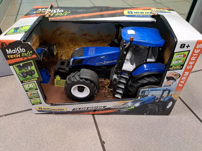 TRAKTOR NA RADIO MAISTO NEW HOLLAND T8.435 GEN RC