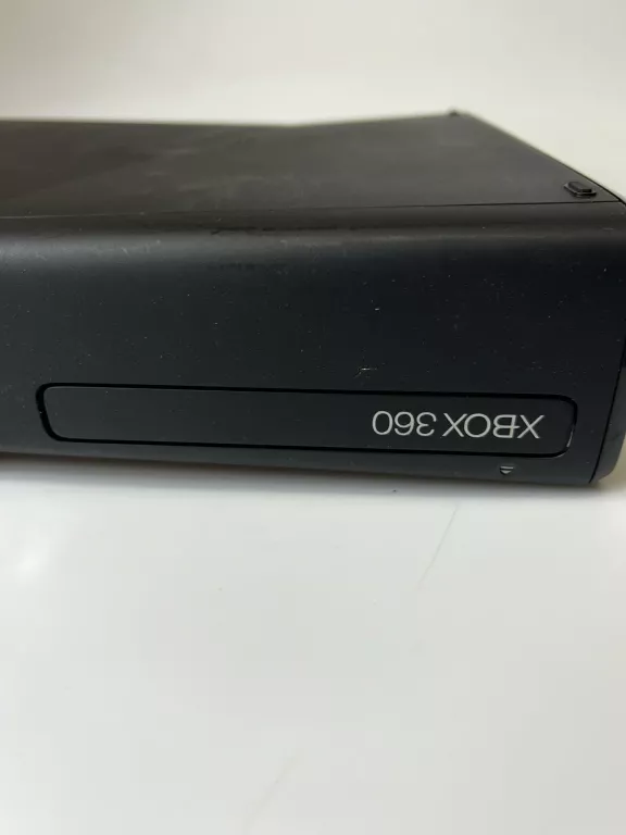 KONSOLA XBOX 360 + PAD