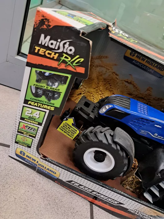TRAKTOR NA RADIO MAISTO NEW HOLLAND T8.435 GEN RC